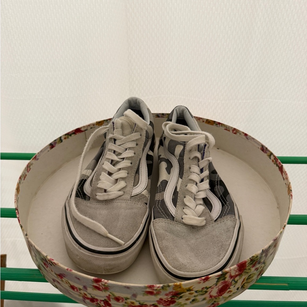 Vans Black and White Women's Shoes